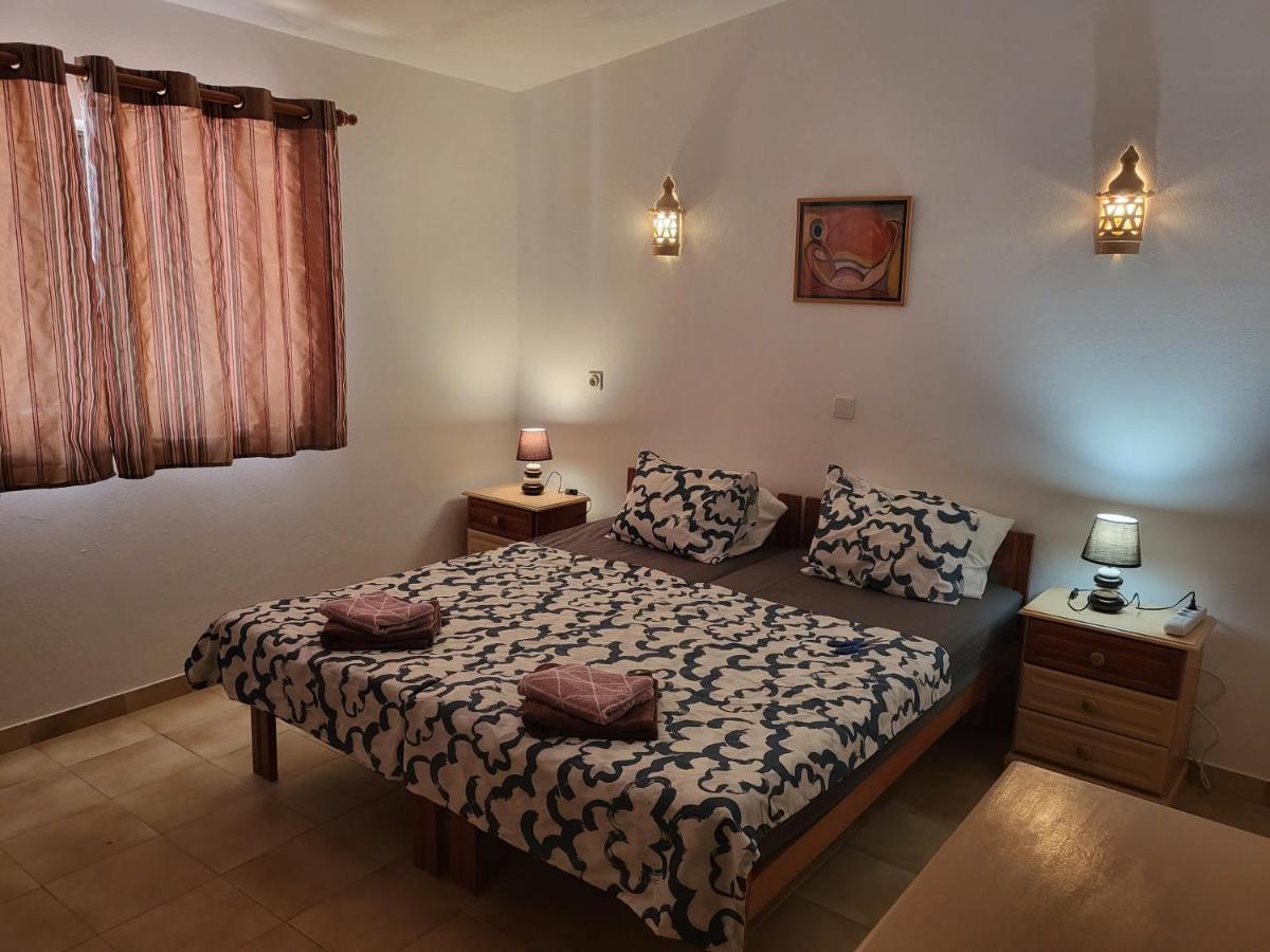 Feliz Apartments Сан-Бартоломеу-де-Месінеш Екстер'єр фото