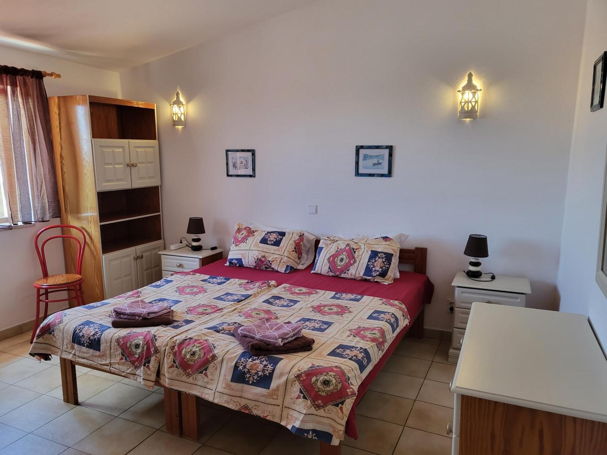 Feliz Apartments Сан-Бартоломеу-де-Месінеш Екстер'єр фото