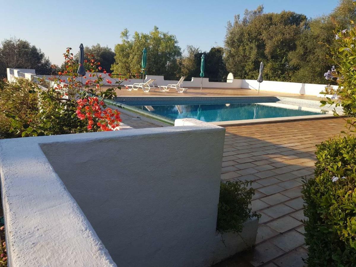 Feliz Apartments Сан-Бартоломеу-де-Месінеш Екстер'єр фото